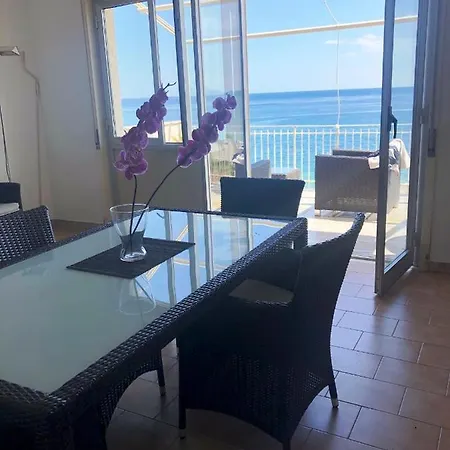 Apartment Movida Sea Forza D'Agro' - Taormina *