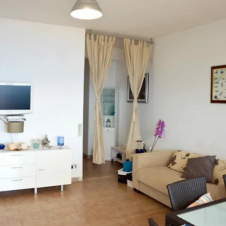 Movida Sea Forza D'Agro' - Taormina Apartment *