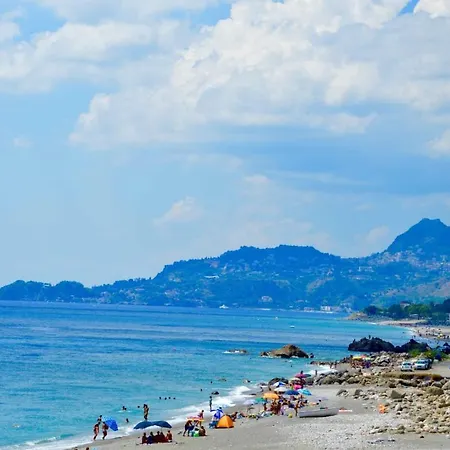 Movida Sea Forza D'Agro' - Taormina *