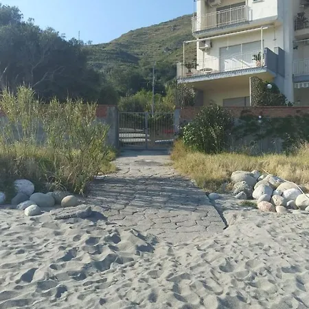 Movida Sea Forza D'Agro' - Taormina