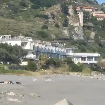 Movida Sea Forza D'Agro' - Taormina *